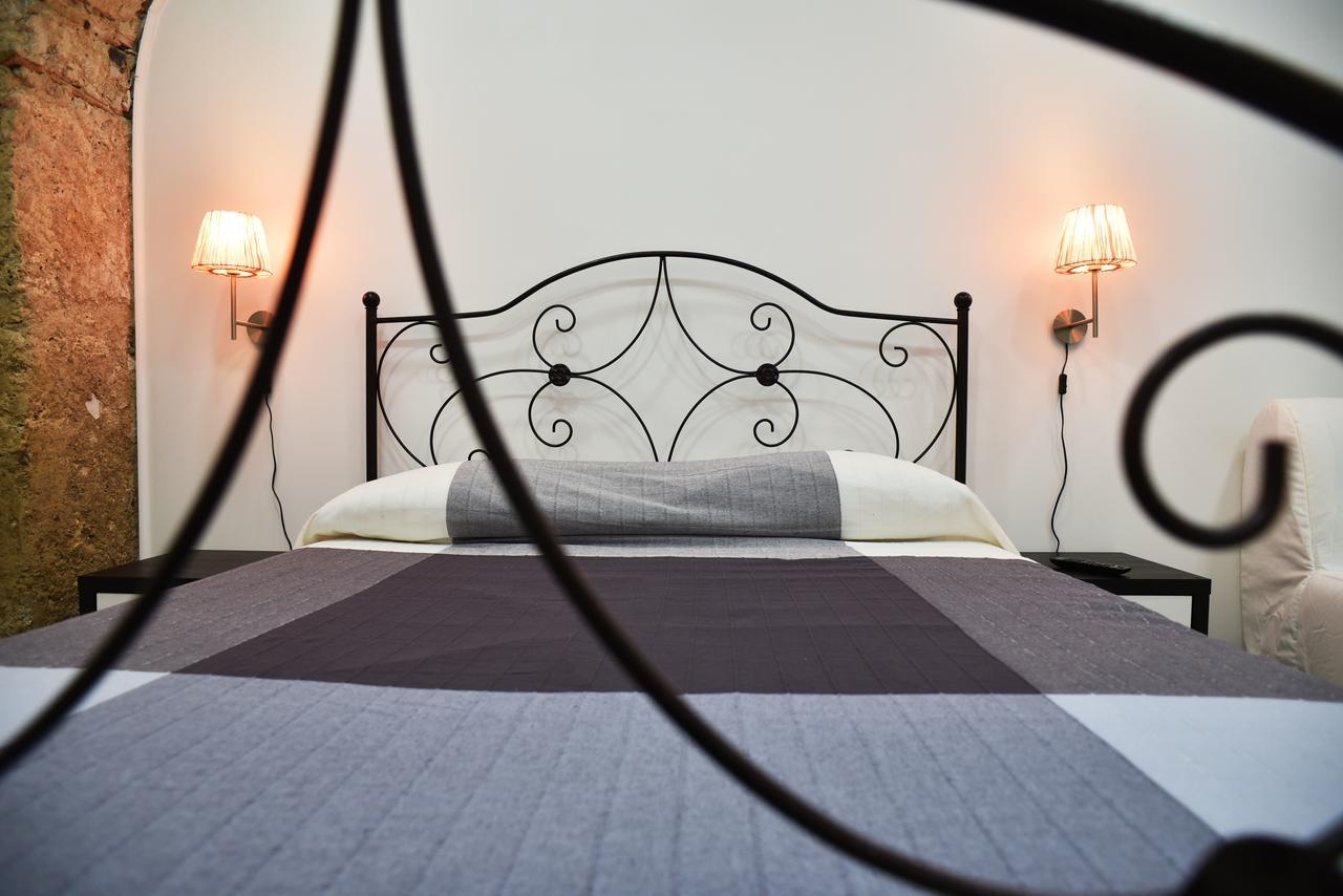 Bed and Breakfast La Dolce Vita Salerno Exterior foto